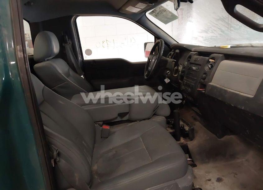 Photo 5 of 2014 Ford F-150 XL (VIN 1FTMF1EM2EKF95981)