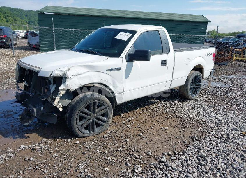 Photo 2 of 2014 Ford F-150 XL (VIN 1FTMF1EM5EFC18599)