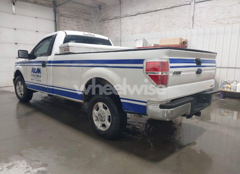 Photo 3 of 2014 Ford F-150 XL (VIN 1FTMF1EM8EKD07316)