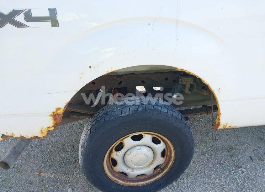 Photo 17 of 2014 Ford F-150 XL (VIN 1FTMF1EM8EKF10898)