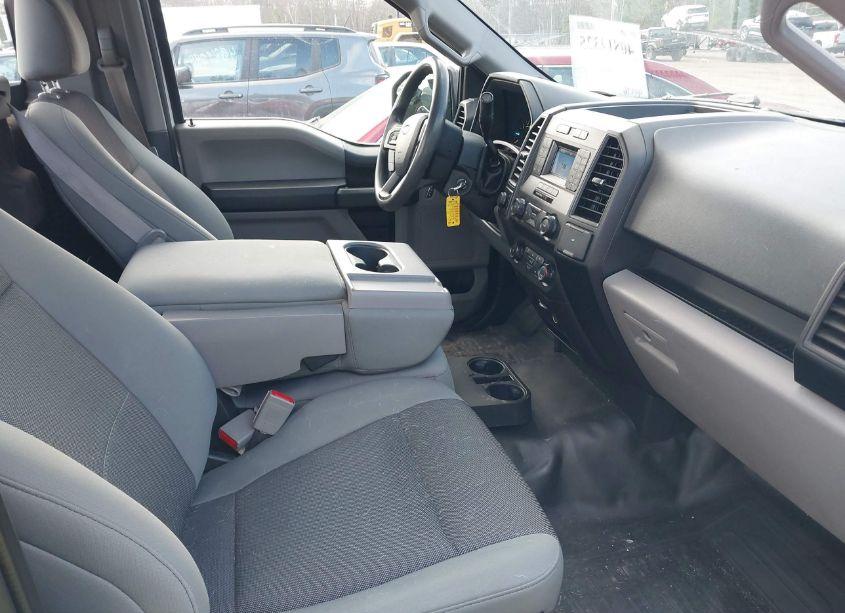 Photo 5 of 2019 Ford F-150 XL (VIN 1FTMF1EP4KKD07111)