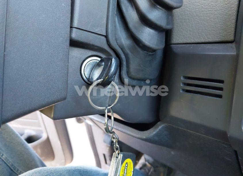 Photo 11 of 2010 Ford F-150 STX/XL/XLT (VIN 1FTMF1EW0AKB71825)