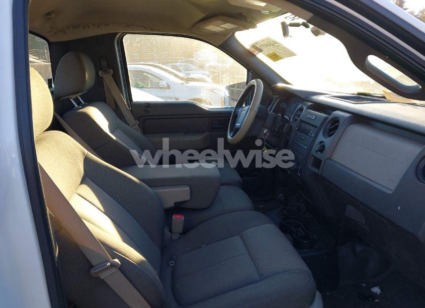 Photo 5 of 2010 Ford F-150 STX/XL/XLT (VIN 1FTMF1EW0AKB71825)