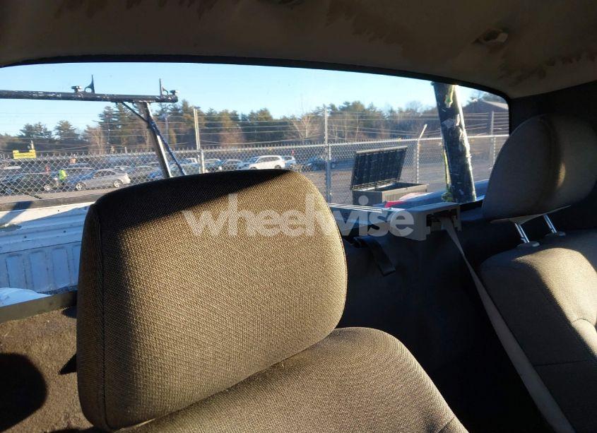 Photo 8 of 2010 Ford F-150 STX/XL/XLT (VIN 1FTMF1EW0AKB71825)