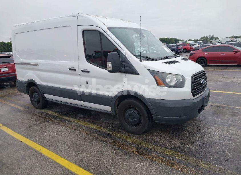 2015 Ford Transit-150 (VIN 1FTNE1CMXFKA84806) main photo