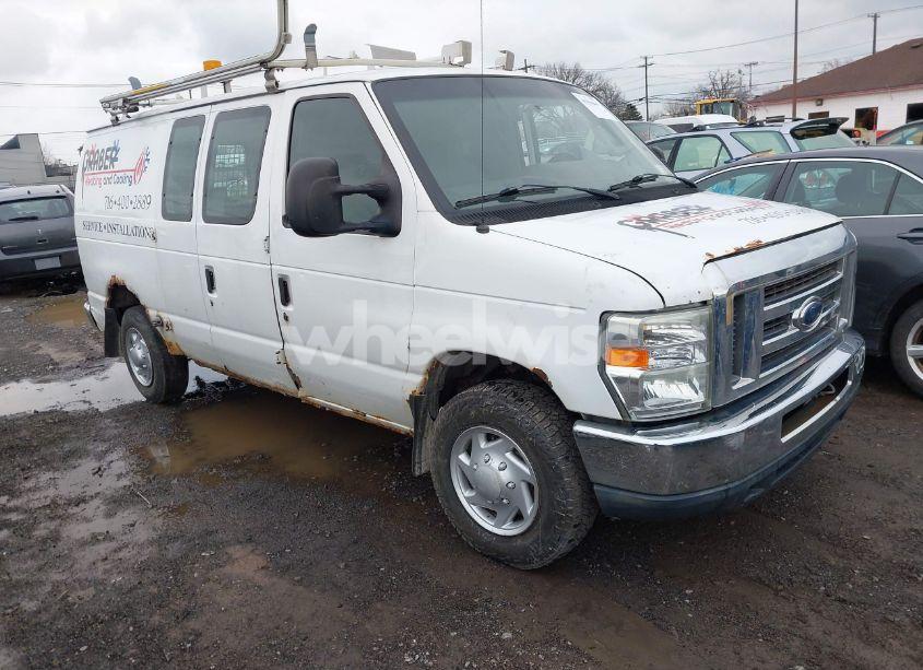 2011 Ford E-150 COMMERCIAL (VIN 1FTNE1EW1BDA17492) main photo