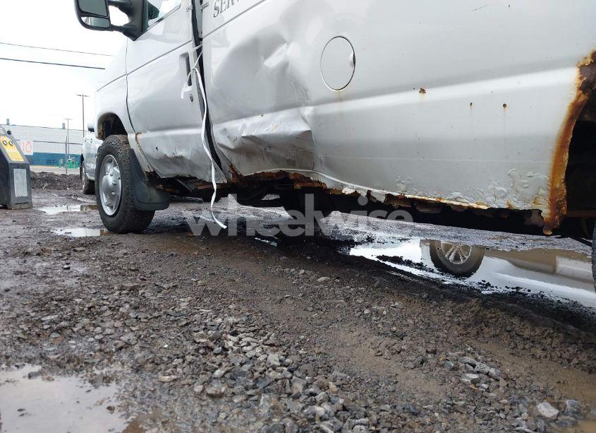 Photo 6 of 2011 Ford E-150 COMMERCIAL (VIN 1FTNE1EW1BDA17492)