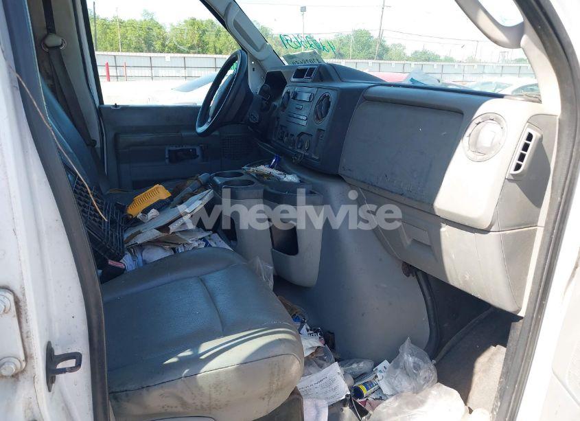 Photo 5 of 2011 Ford E-150 COMMERCIAL (VIN 1FTNE1EW6BDA44784)