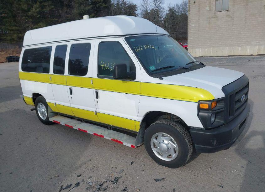 2010 Ford E-150 COMMERCIAL/RECREATIONAL (VIN 1FTNE1EW8ADA38077) main photo