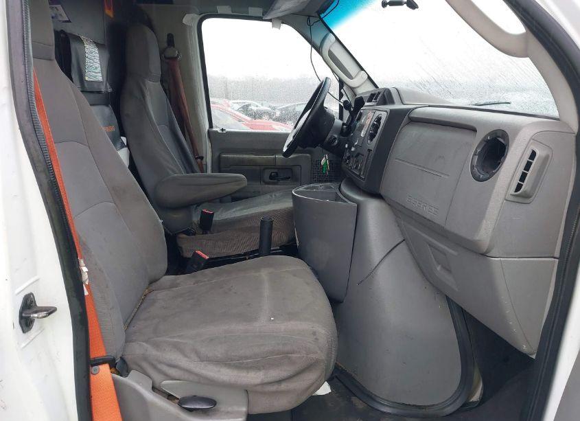 Photo 8 of 2010 Ford E-150 COMMERCIAL/RECREATIONAL (VIN 1FTNE1EW9ADA91807)