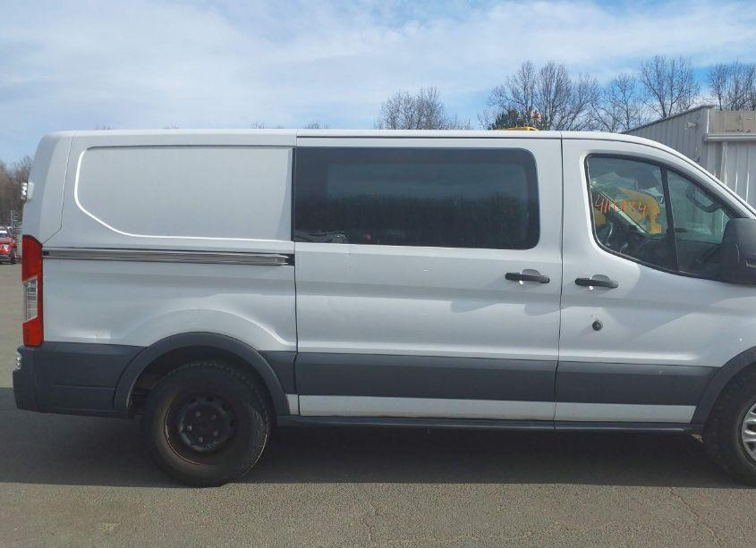 Photo 13 of 2015 Ford Transit-150 (VIN 1FTNE1YM6FKA23946)
