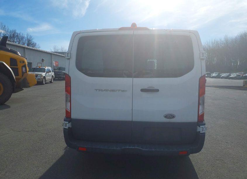 Photo 16 of 2015 Ford Transit-150 (VIN 1FTNE1YM6FKA23946)