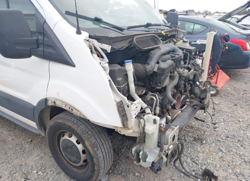 Photo 21 of 2015 Ford Transit-150 (VIN 1FTNE1ZM3FKA74741)