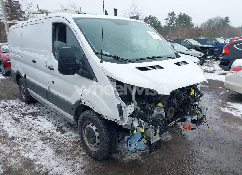 2015 Ford Transit-150 (VIN 1FTNE1ZM4FKB32632) main photo
