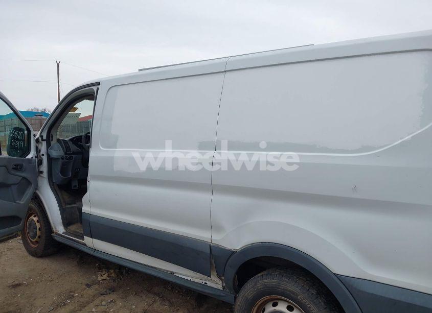 Photo 18 of 2015 Ford Transit-150 (VIN 1FTNE1ZM6FKA18311)