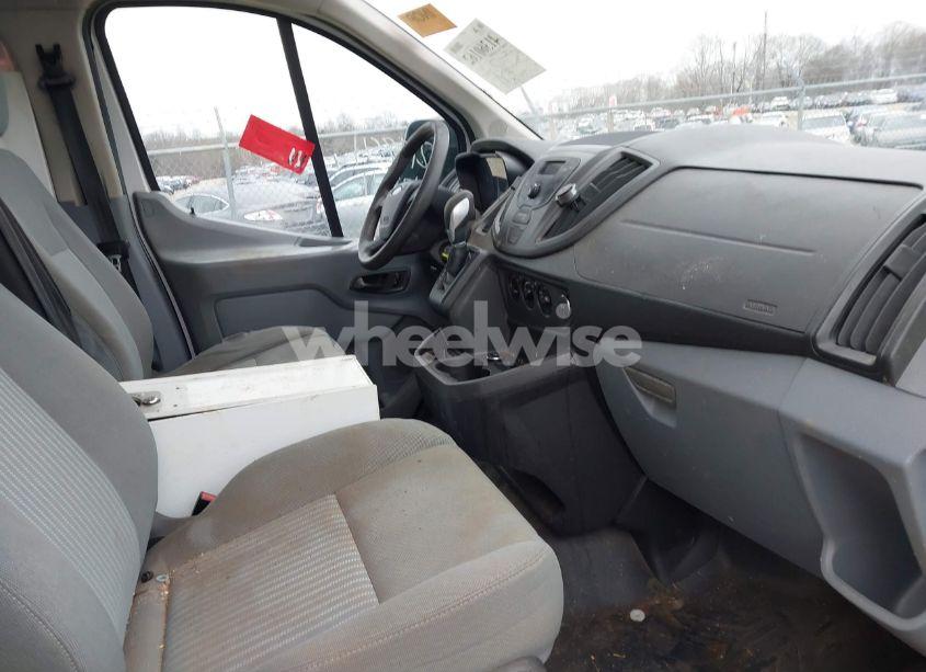 Photo 5 of 2015 Ford Transit-150 (VIN 1FTNE1ZM6FKA18311)