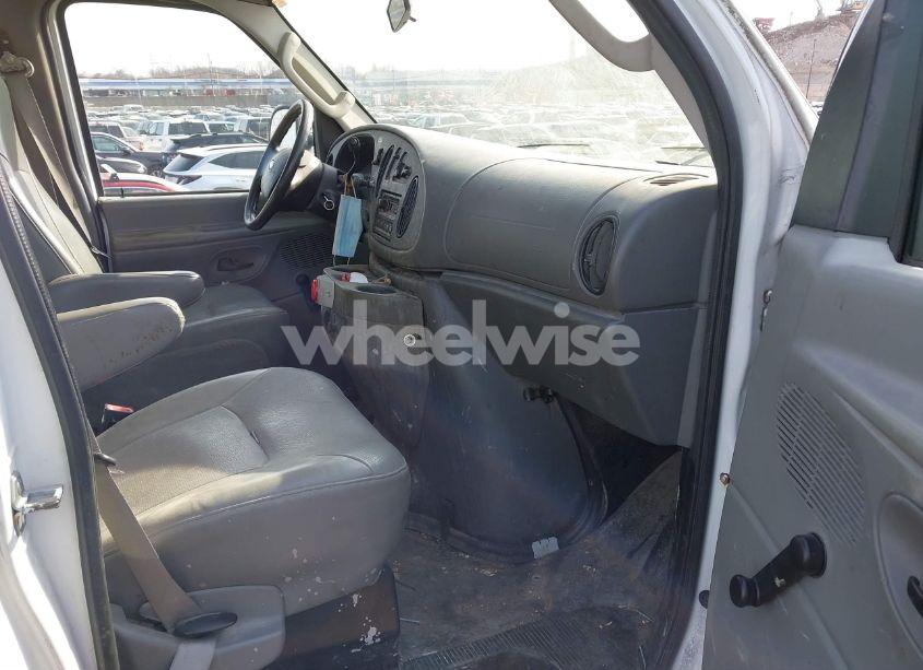 Photo 5 of 2008 Ford E-250 COMMERCIAL/RECREATIONAL (VIN 1FTNE24L08DA50635)