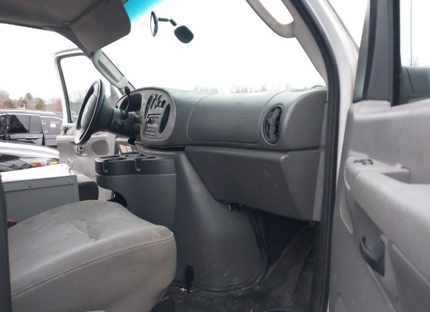 Photo 5 of 2008 Ford E-250 COMMERCIAL/RECREATIONAL (VIN 1FTNE24L18DA83126)