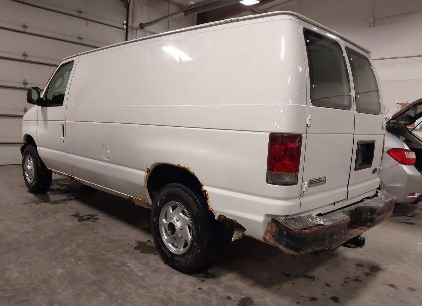 Photo 3 of 2007 Ford E-250 COMMERCIAL/RECREATIONAL (VIN 1FTNE24L67DA66191)