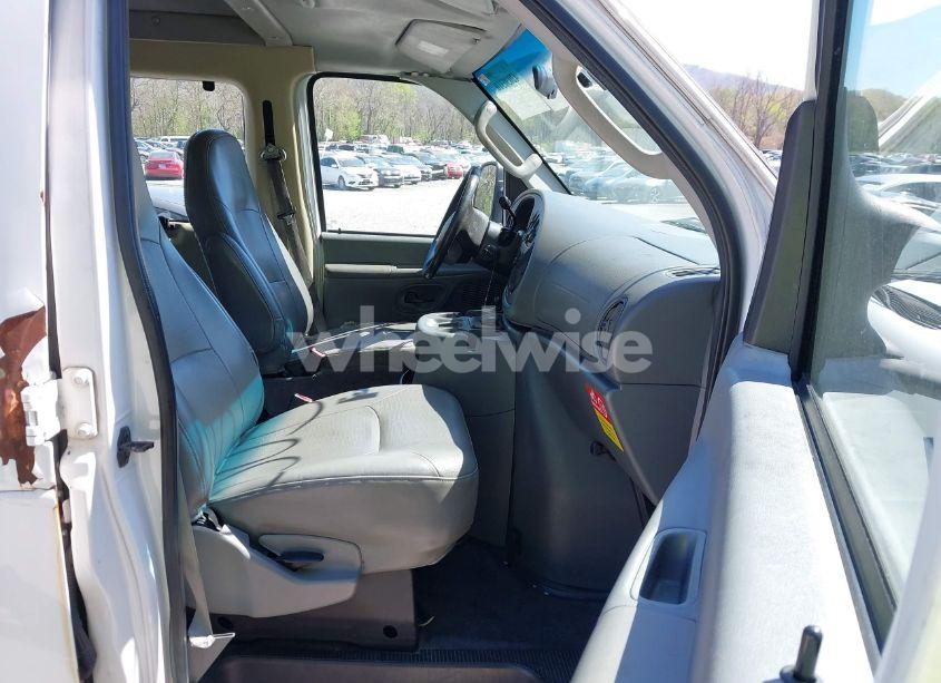 Photo 5 of 2008 Ford E-250 COMMERCIAL/RECREATIONAL (VIN 1FTNE24W78DA10529)