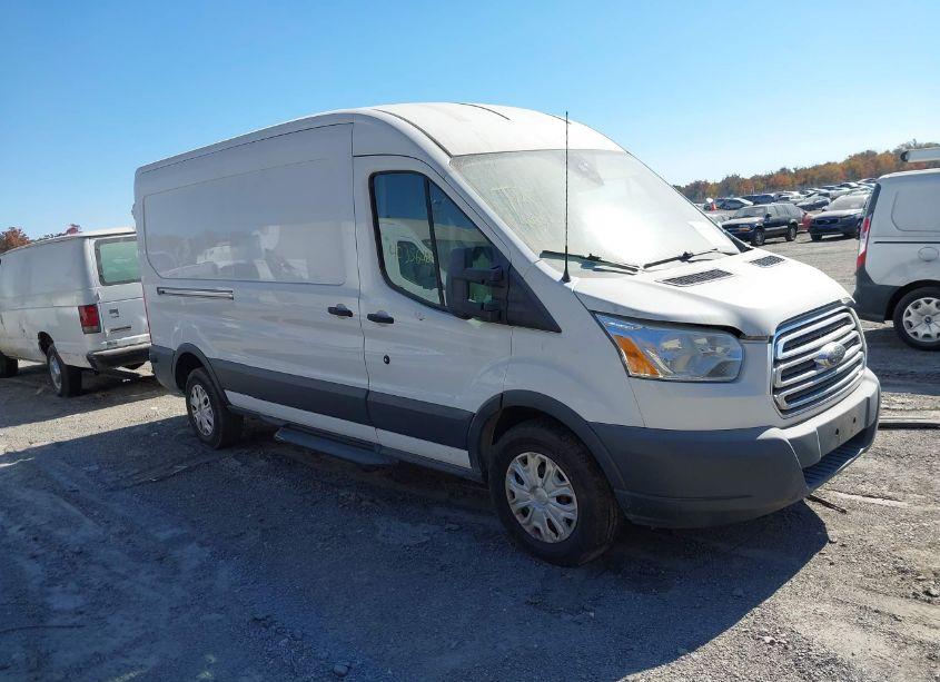 2015 Ford Transit-150 (VIN 1FTNE2CM1FKB04463) main photo