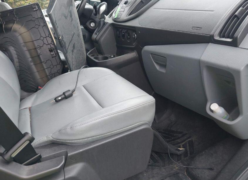 Photo 5 of 2015 Ford Transit-150 (VIN 1FTNE2CM1FKB04463)