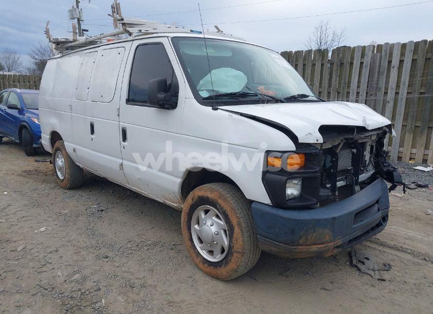 2011 Ford E-250 COMMERCIAL (VIN 1FTNE2EL2BDB35160) main photo