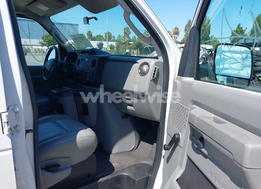 Photo 5 of 2010 Ford E-250 RECREATIONAL/COMMERCIAL (VIN 1FTNE2EL8ADA17743)