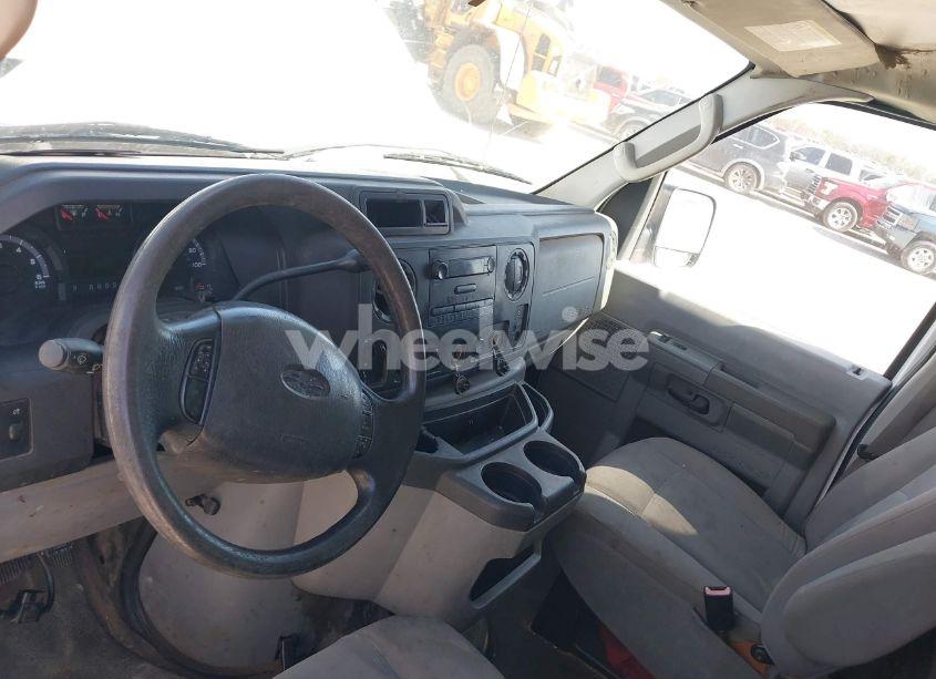 Photo 18 of 2013 Ford E-250 COMMERCIAL (VIN 1FTNE2EW0DDA54574)