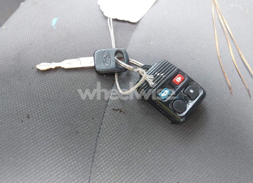 Photo 11 of 2010 Ford E-250 COMMERCIAL/RECREATIONAL (VIN 1FTNE2EW5ADA39869)