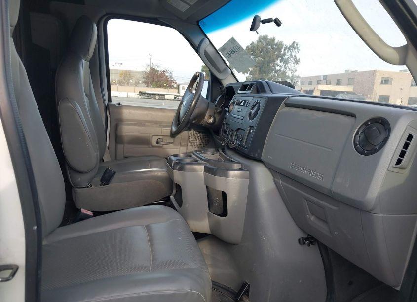 Photo 5 of 2013 Ford E-250 COMMERCIAL (VIN 1FTNE2EW9DDA22027)