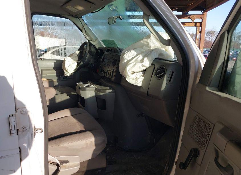 Photo 5 of 2013 Ford E-250 COMMERCIAL (VIN 1FTNE2EW9DDA78095)