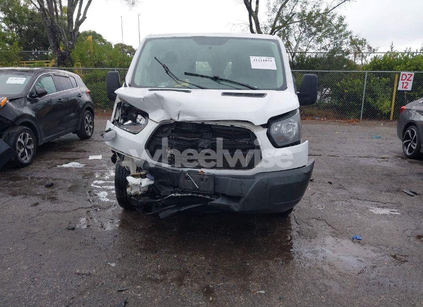 Photo 6 of 2015 Ford Transit-150 (VIN 1FTNE2YGXFKA32424)