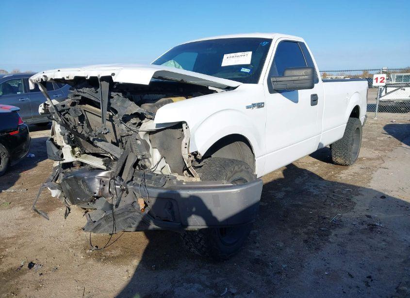 Photo 2 of 2014 Ford F-150 XL (VIN 1FTNF1CF0EKF40289)