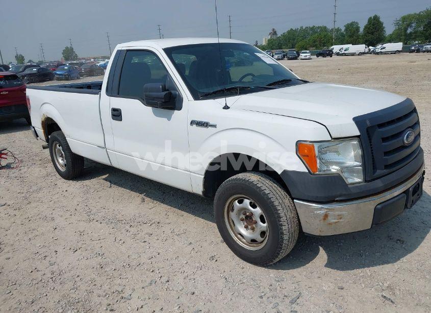 2011 Ford F-150 XL (VIN 1FTNF1CF2BKE07822) main photo