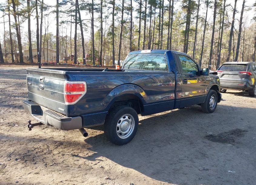 Photo 4 of 2013 Ford F-150 XL (VIN 1FTNF1CF7DKG42302)