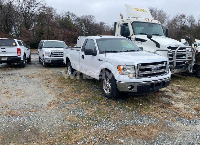 2014 Ford F-150 XLT (VIN 1FTNF1CF7EKE17816) main photo
