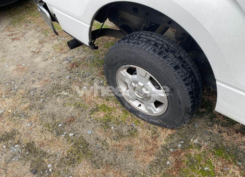 Photo 6 of 2014 Ford F-150 XLT (VIN 1FTNF1CF7EKE17816)