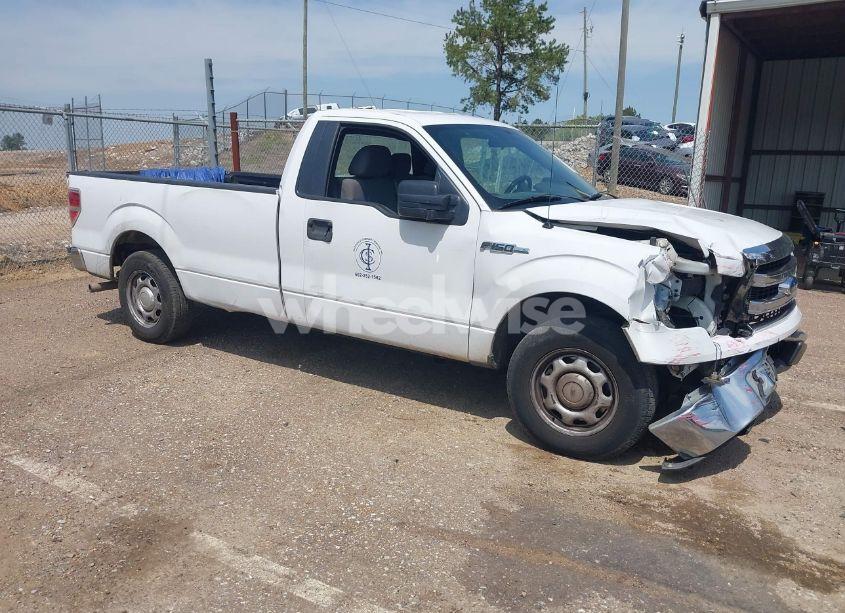 2014 Ford F-150 XL (VIN 1FTNF1CF7EKE27942) main photo