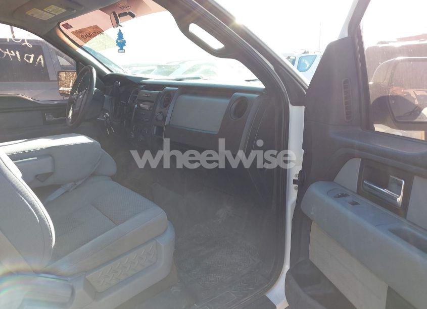 Photo 5 of 2014 Ford F-150 XL (VIN 1FTNF1CF8EKD18647)