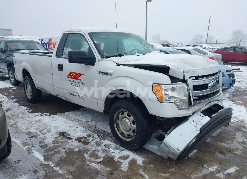 2014 Ford F-150 XL (VIN 1FTNF1CF9EKE28137) main photo