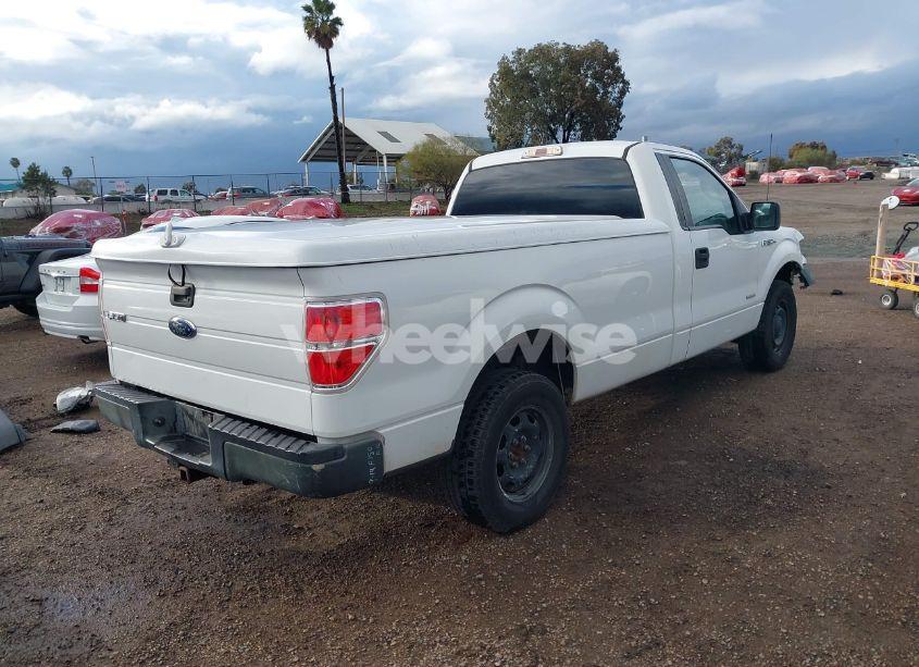 Photo 4 of 2013 Ford F-150 XL (VIN 1FTNF1CT0DKE46479)