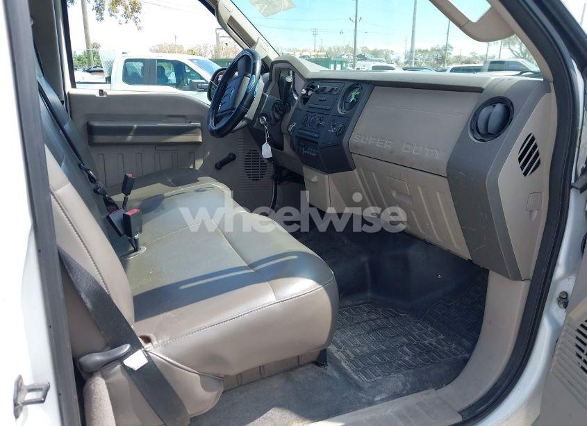 Photo 5 of 2009 Ford F-250 XL/XLT (VIN 1FTNF20509EB11983)