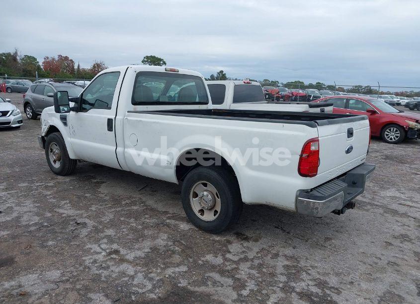 Photo 3 of 2008 Ford F-250 XL/XLT (VIN 1FTNF20528EA72828)