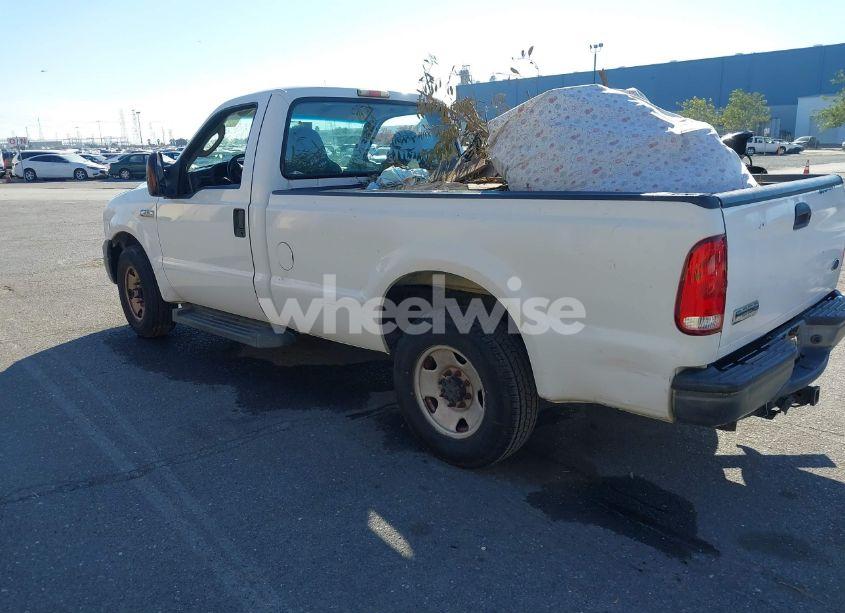 Photo 3 of 2006 Ford F-250 XL/XLT (VIN 1FTNF20546ED87921)