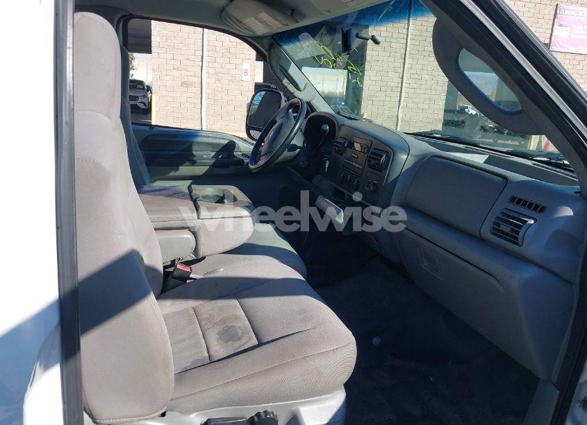 Photo 5 of 2006 Ford F-250 XL/XLT (VIN 1FTNF20546ED87921)