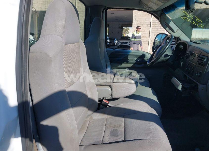 Photo 8 of 2006 Ford F-250 XL/XLT (VIN 1FTNF20546ED87921)