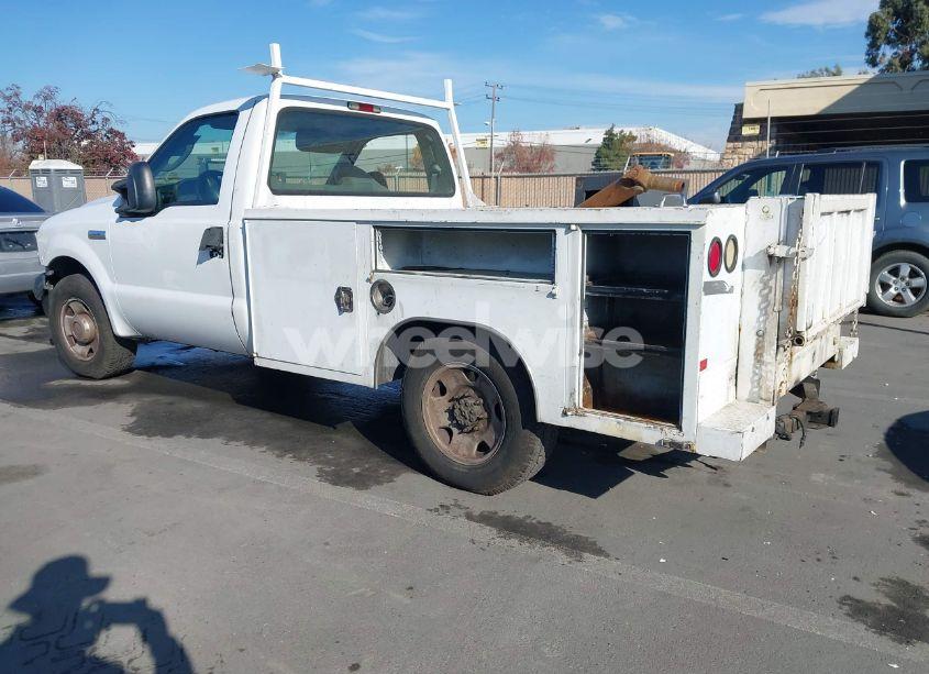 Photo 3 of 2006 Ford F-250 (VIN 1FTNF20556EC83275)