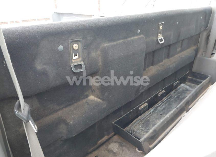 Photo 8 of 2005 Ford F-250 XL/XLT (VIN 1FTNF20585EB02605)