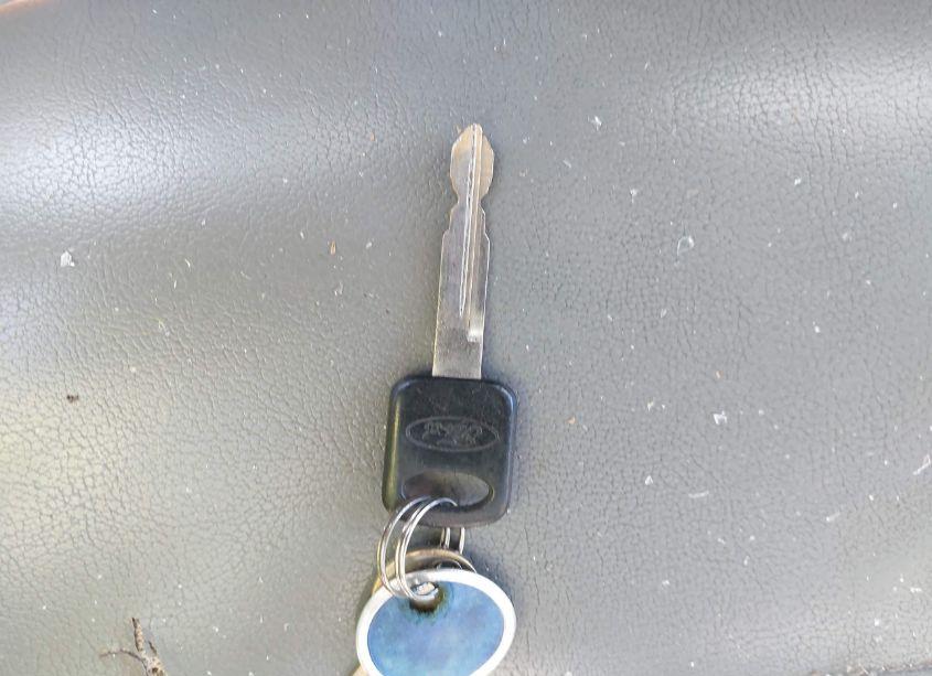 Photo 11 of 2006 Ford F-250 XL/XLT (VIN 1FTNF205X6EC33052)